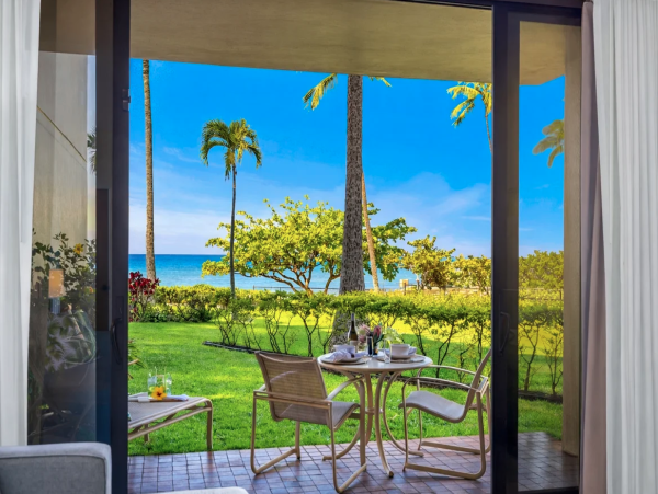 Luxurious 4-Bedroom Maui Retreat in Kaanapali